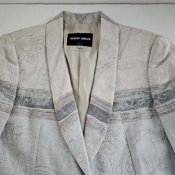 GIORGIO ARMANI Linen Blazer! - Picture 9 of 16